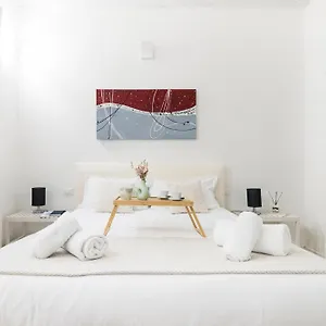 Amazing, New & Fully Furnished In Duomo Milán