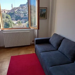 la-finestra-su-siena.it-tuscanyhotel.com/
