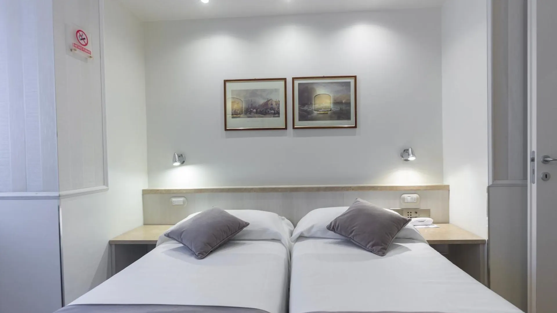 Hotel Flora Milan