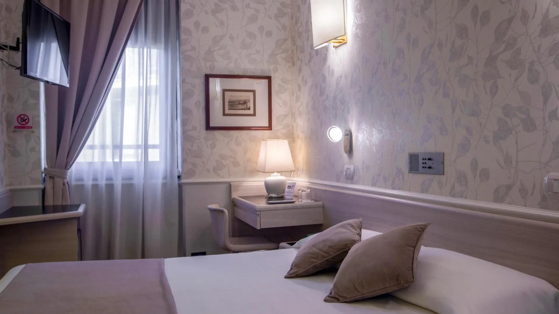 Hotel Flora Milán Italia